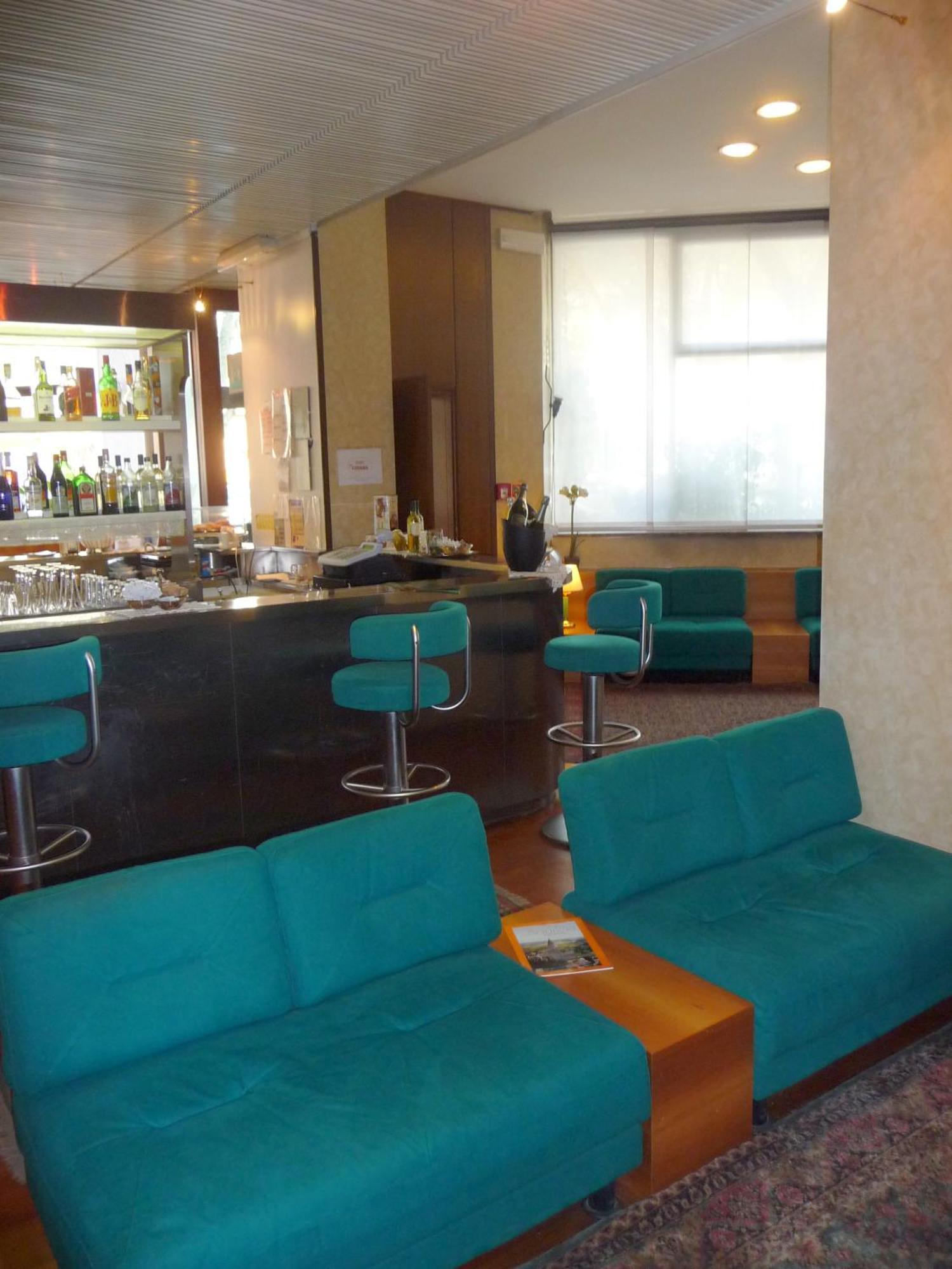 Hotel Cristallo Udine Kültér fotó