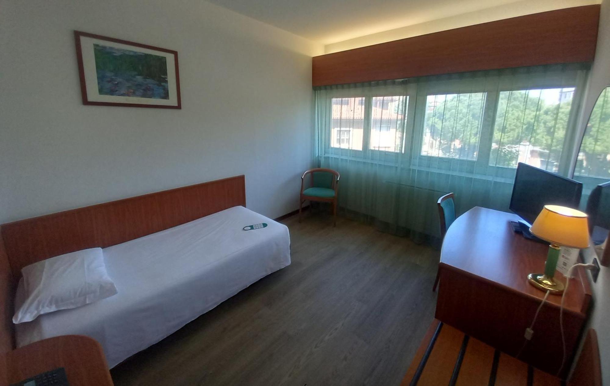 Hotel Cristallo Udine Kültér fotó